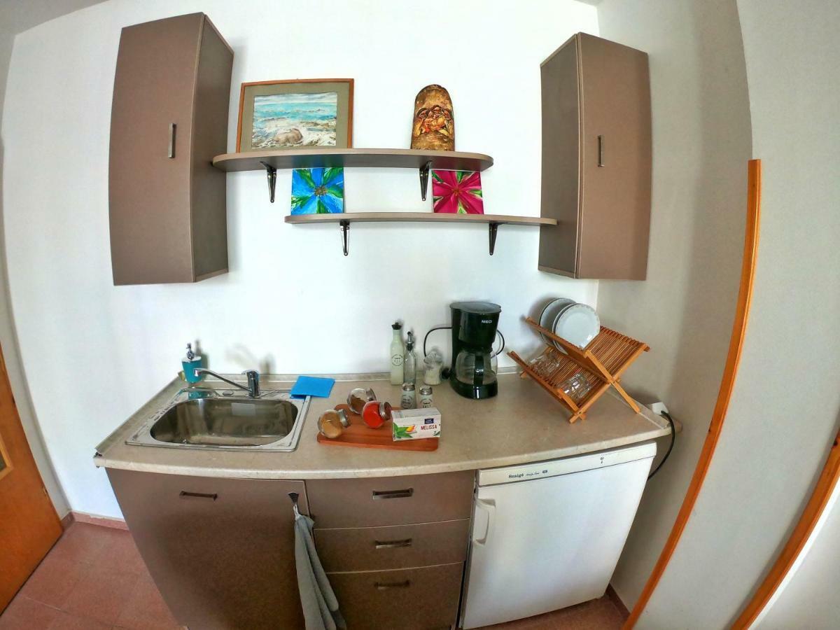 Apartment In St. Vlas With Terrace Свети Влас Екстериор снимка